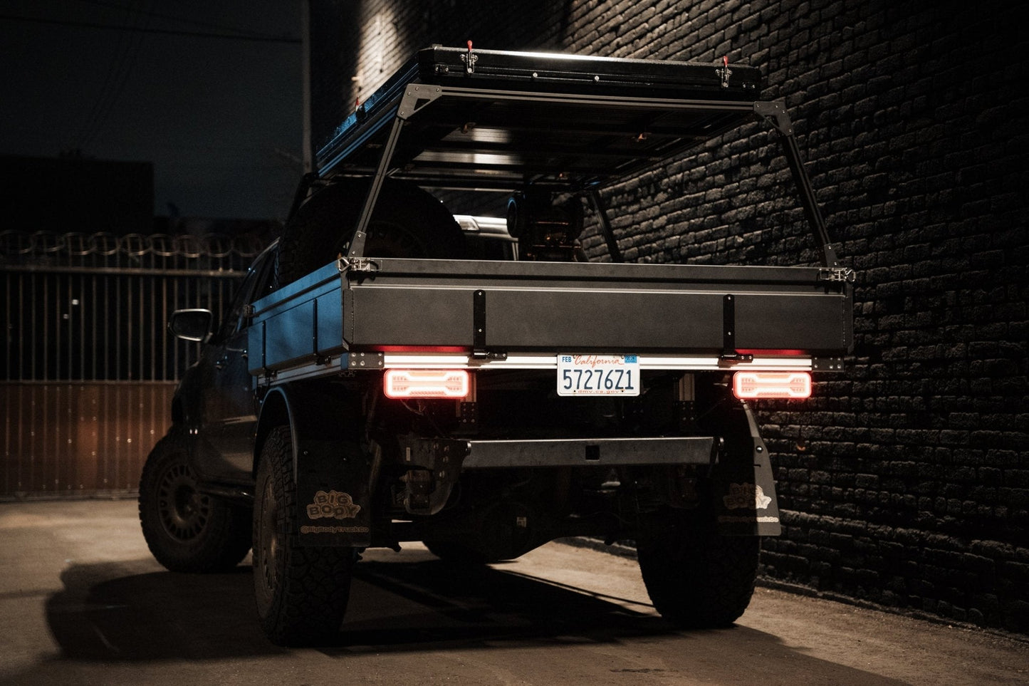 Big Body Flatbed - BigBodyTruckCo